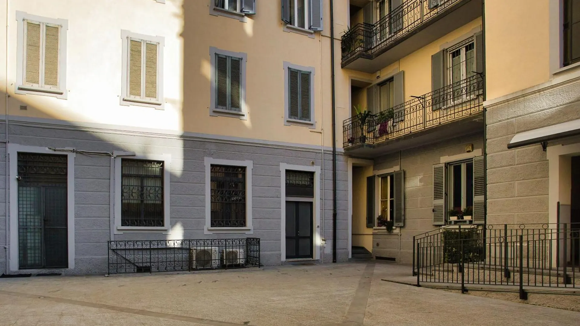 Modern Loft Near Bosco Verticale 米兰 0*,