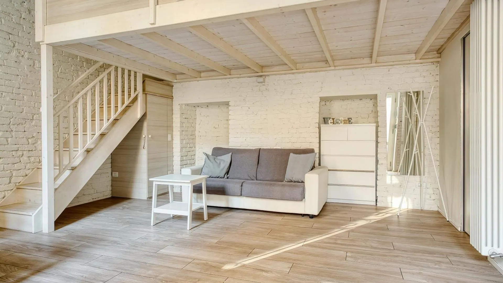 דירה מילאנו Modern Loft Near Bosco Verticale